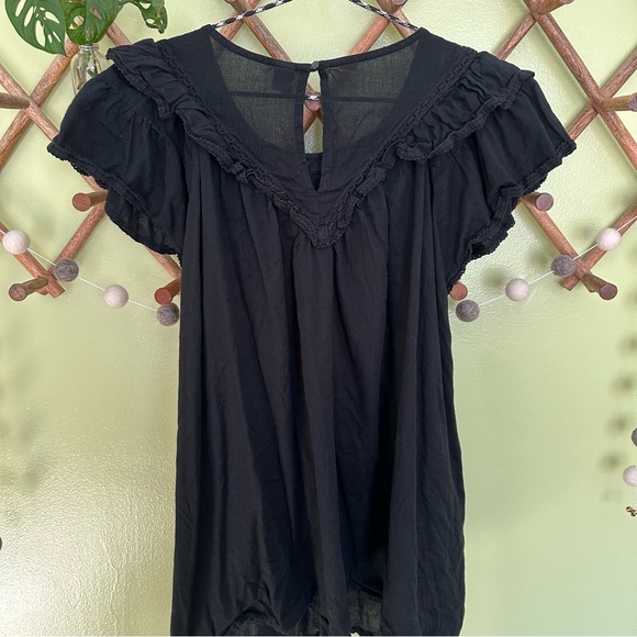 Old Navy | 3X | Black Ruffle Lace-Trim Short-Sleeve Blouse - Picture 4 of 4